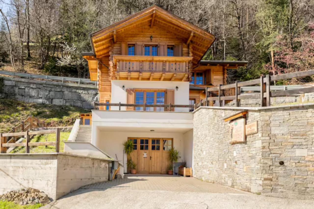 B&B Chalet Il Picchio Varzo Exterior photo