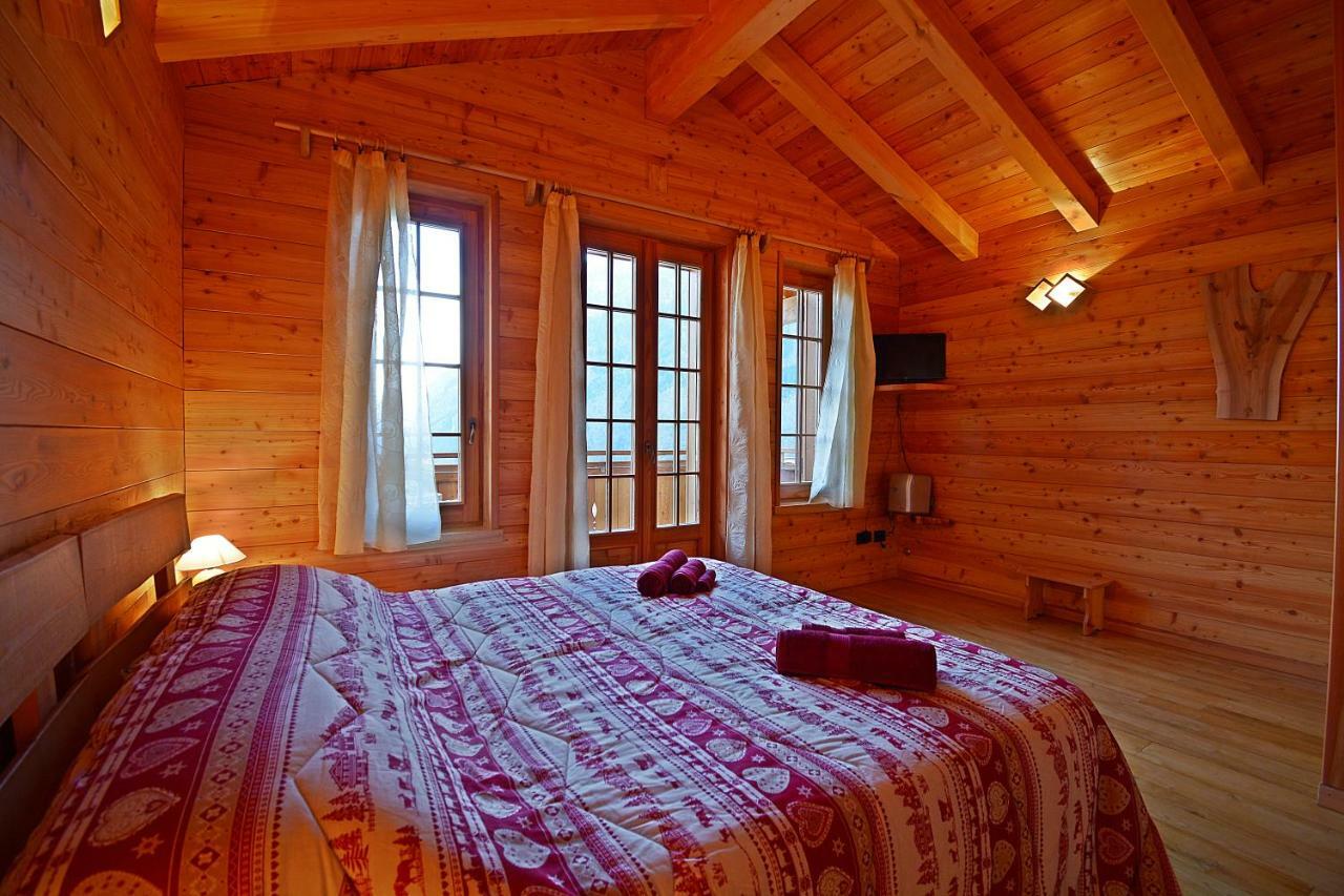B&B Chalet Il Picchio Varzo Exterior photo